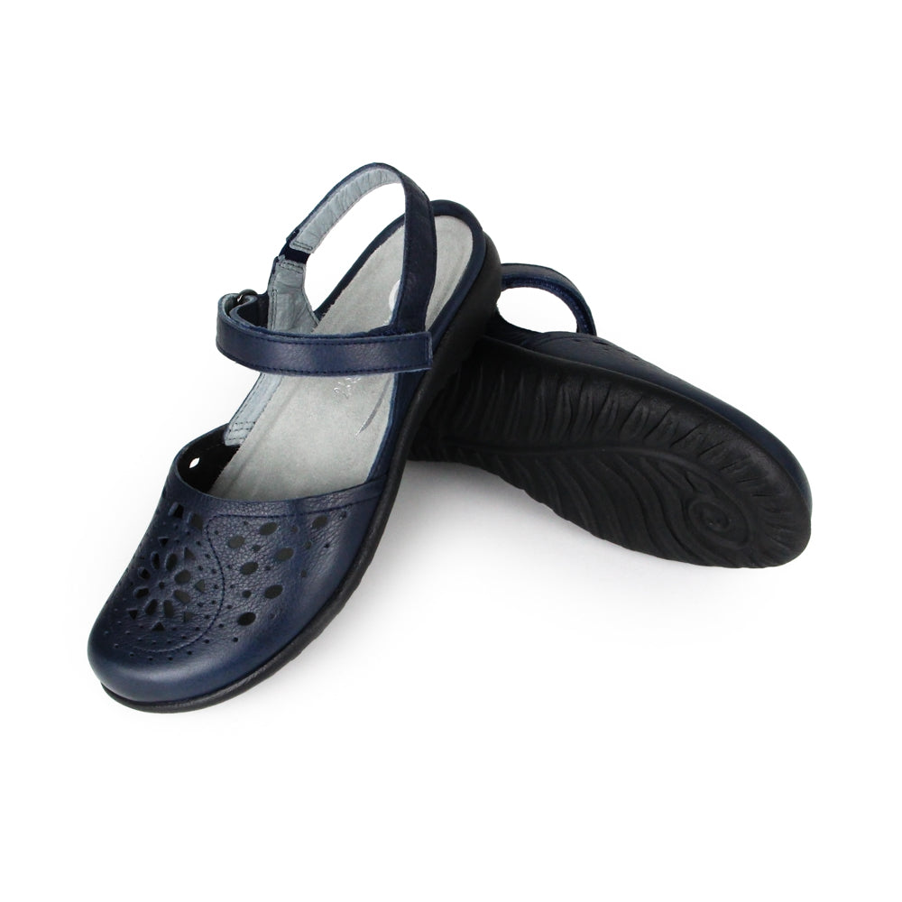 Naot Arataki Women Closed-Toe Slingback Shoes with Perforated Design, Shock-Absorbing PU Sole, and Orthotic-Friendly Removable Footbed (Black))