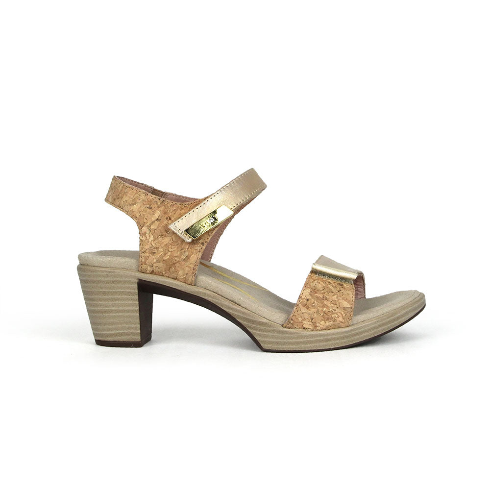 NAOT INTACT COMFORTABLE COMFORT LEATHER SANDALS HEELS