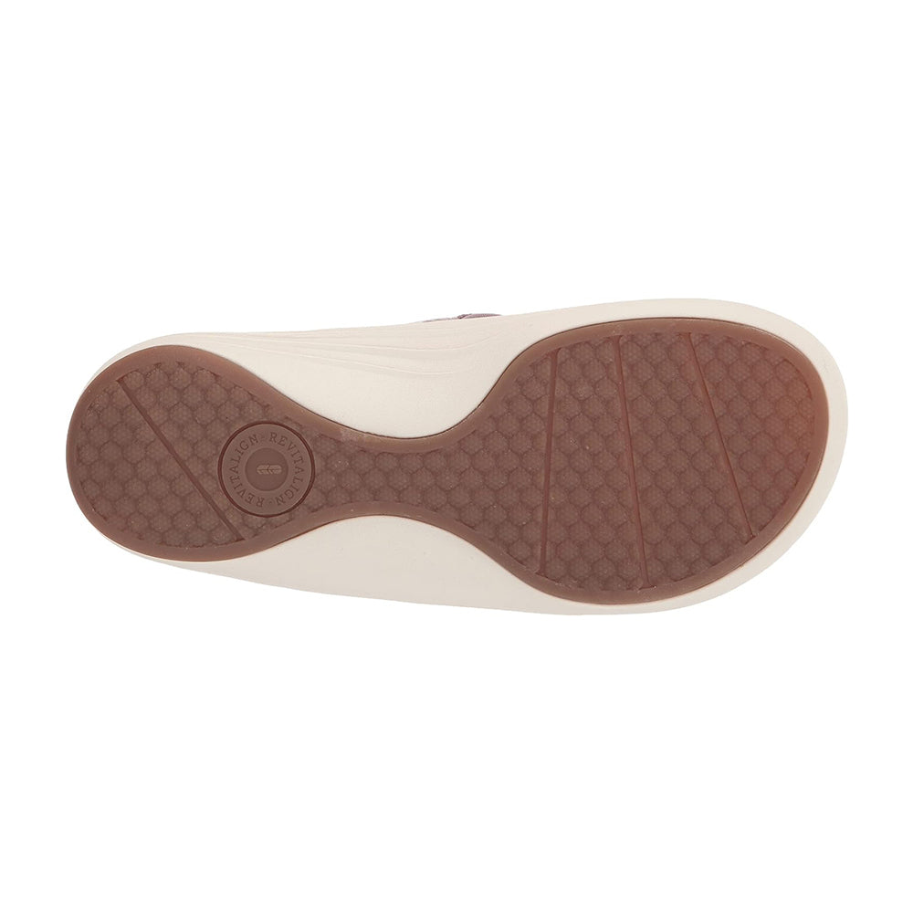 Revitalign Yumi Gecko Women’s Low-Heel Sandals with Full Contact Comfort Orthotic Footbed, Leather-Like Textured Upper & All-Day Support (Elderberry)