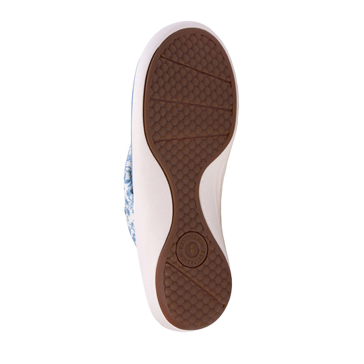 Revitalign Euphoria Women’s Elevated Flip-Flop Sandals with Full Contact Comfort Orthotic Footbed, Memory Foam Cushioning & Arch Support (White)