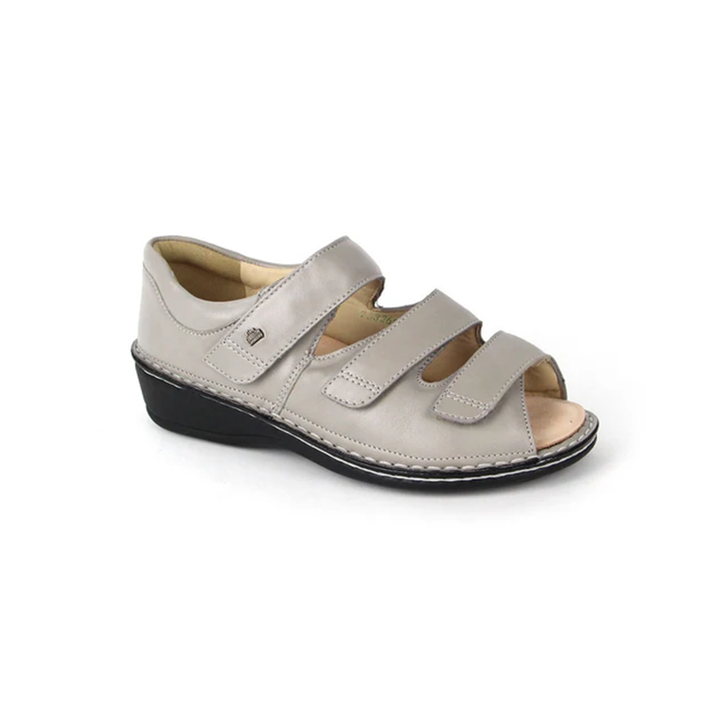 Finn Comfort 96400 Ladies Leather Sandals with 3-Way Adjustable Padded Velcro Straps, Heel Counter for Support, Removable Arch Support Insoles, and Shock Absorbing Footbed. Suitable for Sensitive & Diabetic Feet (Beige)