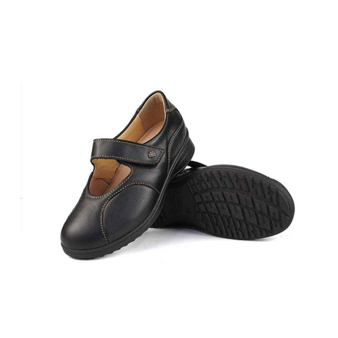 Finn Comfort Zwolle Stretch Leather Shoe with Mary-Jane strap, Removable Arch Support Insoles, and Shock Absorbing Footbed. Suitable for Bunion, Heel and Arch Pain (Black)