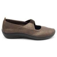 Arcopedico Itatiaia Slip-On Shoes With Recycled Vegan Lytech Upper, Elastic Goring For Easy Slip On/Off, and Soft Flexible Fit For Bunions, Hammertoes & Hard-To-Fit Feet. Machine Washable & Eco-Friendly Lytech Upper (Gold)