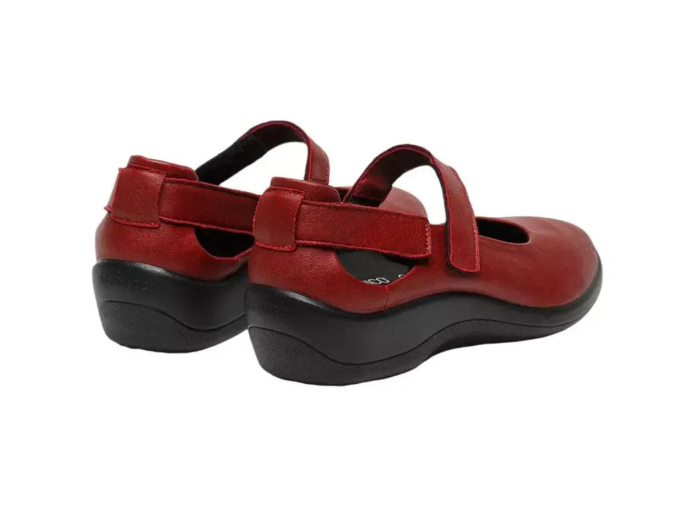 Arcopedico Minami Women’s Ballet Flats With Stretch Lytech® Upper, Adjustable Strap, Wide-Fit Comfort for Bunions & Machine Washable Design